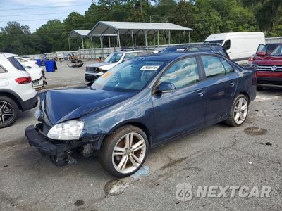 2010 VOLKSWAGEN JETTA LIMITED 3VWAX7AJ2AM126646 - główne zdjęcie licytacji z USA - miniatura