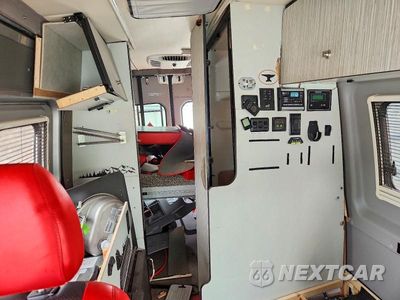 Zdjęcie 6 z 10 samochodu: 2017 MERCEDES-BENZ SPRINTER 2500 RV VIN:WD3FE7CD2HP569254 - miniatura