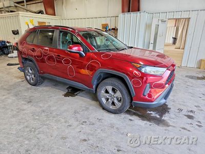 Czwarte zdjęcie samochodu z boku: 2022 TOYOTA RAV4 LE VIN:2T3MWRFV5NW130561 - miniatura