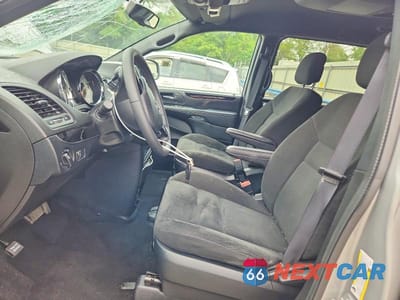 Zdjęcie 7 z 14 samochodu: 2016 DODGE GRAND CARAVAN SE VIN:2C4RDGBG5GR389636 - miniatura