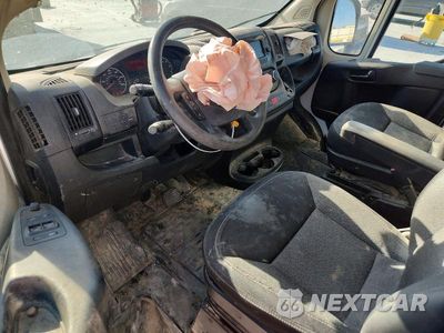 Zdjęcie 8 z 13 samochodu: 2019 RAM PROMASTER 3500 3500 HIGH VIN:3C6URVJG8KE501154 - miniatura