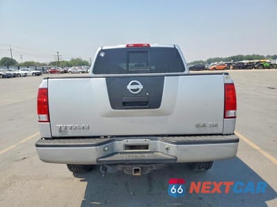 Zdjęcie 6 z 12 samochodu: 2004 NISSAN TITAN XE VIN:1N6AA07B64N522033 - miniatura