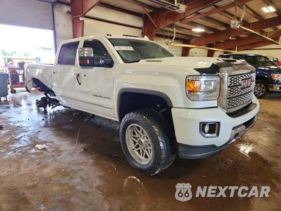Czwarte zdjęcie samochodu z boku: 2019 GMC SIERRA K2500 DENALI VIN:1GT12SEY4KF102071 - miniatura