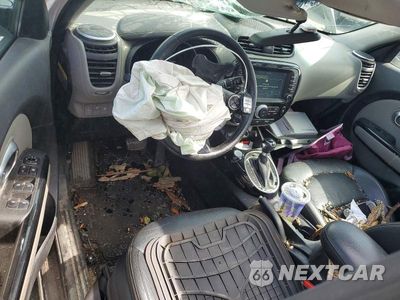 Zdjęcie 8 z 12 samochodu: 2016 KIA SOUL + VIN:KNDJP3A5XG7337840 - miniatura