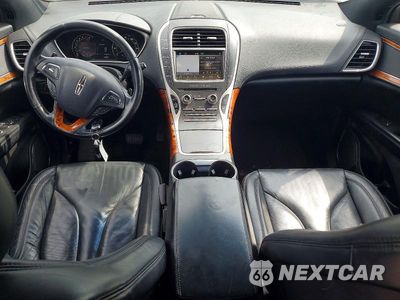Zdjęcie 8 z 13 samochodu: 2017 LINCOLN MKX SELECT VIN:2LMPJ8KR2HBL31078 - miniatura