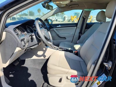Zdjęcie 7 z 12 samochodu: 2019 VOLKSWAGEN GOLF S VIN:3VWG57AU6KM016159 - miniatura