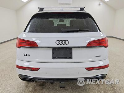 Zdjęcie 6 z 13 samochodu: 2024 AUDI Q5 VIN:WA1EAAFYXR2101483 - miniatura