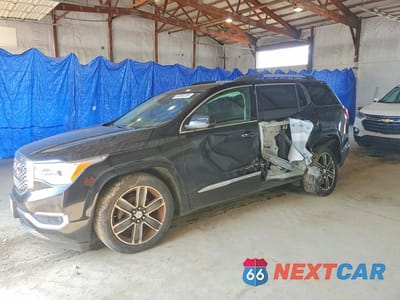 2017 GMC ACADIA DENALI 1GKKNXLS1HZ123947 - główne zdjęcie licytacji z USA - miniatura