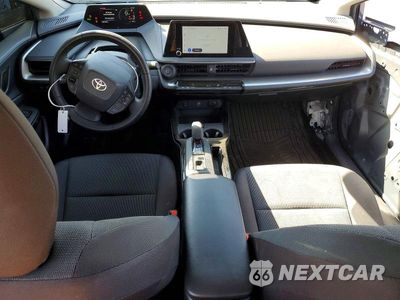 Zdjęcie 8 z 12 samochodu: 2024 TOYOTA PRIUS LE VIN:JTDACAAU4R3017589 - miniatura