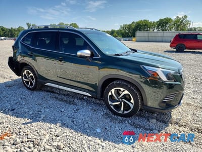 Czwarte zdjęcie samochodu z boku: 2022 SUBARU FORESTER TOURING VIN:JF2SKARC9NH439259 - miniatura