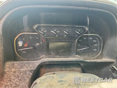 Zdjęcie 9 z 13 samochodu: 2021 GMC SIERRA K3500 SLT VIN:1GT49UEY0MF127881 - miniatura