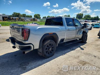 Trzecie zdjęcie samochodu z tyłu: 2024 GMC SIERRA K2500 AT4 VIN:1GT49PEY5RF436903 - miniatura