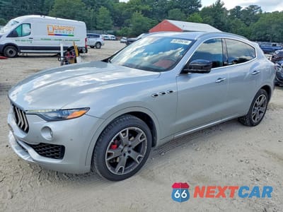 2017 MASERATI LEVANTE SPORT ZN661XUS9HX220296 - główne zdjęcie licytacji z USA - miniatura