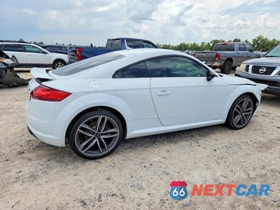 Trzecie zdjęcie samochodu z tyłu: 2017 AUDI TT VIN:TRUC5AFV5H1002555 - miniatura