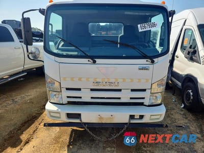 Zdjęcie 12 z 13 samochodu: 2010 ISUZU NQR SWEEPER TRUCK VIN:JALE5W164A7901456 - miniatura