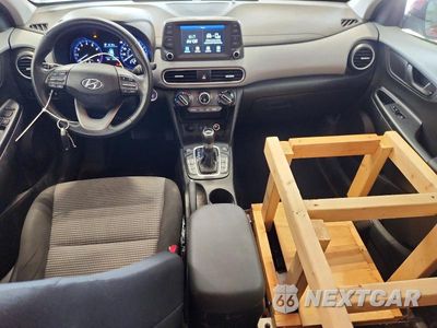 Zdjęcie 8 z 12 samochodu: 2019 HYUNDAI KONA SEL VIN:KM8K6CAAXKU257464 - miniatura