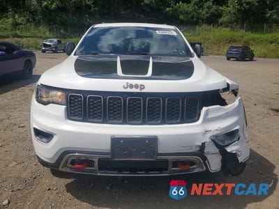 Piąte zdjęcie samochodu w środku: 2020 JEEP GRAND CHEROKEE TRAILHAWK VIN:1C4RJFLG2LC357697 - miniatura