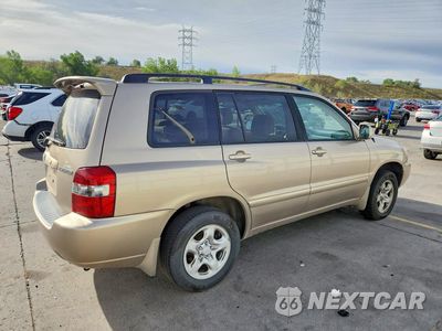 Trzecie zdjęcie samochodu z tyłu: 2005 TOYOTA HIGHLANDER BASE VIN:JTEDD21A450114837 - miniatura