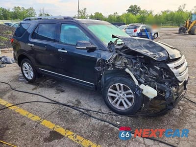 Czwarte zdjęcie samochodu z boku: 2015 FORD EXPLORER XLT VIN:1FM5K8D85FGC48111 - miniatura