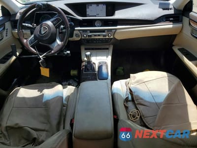 Zdjęcie 8 z 12 samochodu: 2016 LEXUS ES 350 VIN:JTHBK1GG7G2213147 - miniatura