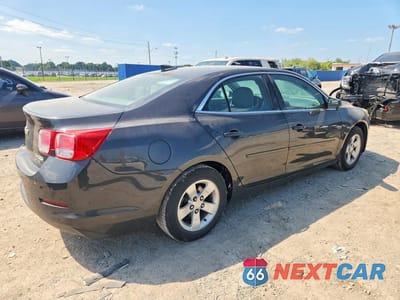 Trzecie zdjęcie samochodu z tyłu: 2015 CHEVROLET MALIBU LS VIN:1G11B5SLXFF215497 - miniatura