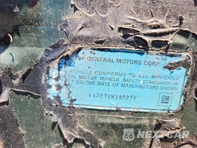 Zdjęcie 12 z 12 samochodu: 1971 CHEVROLET NOVA VIN:113271W145271 - miniatura