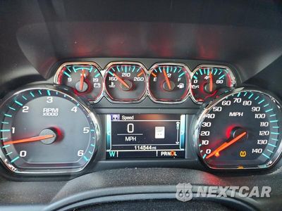 Zdjęcie 9 z 12 samochodu: 2019 CHEVROLET SUBURBAN C1500 LT VIN:1GNSCHKC3KR124646 - miniatura