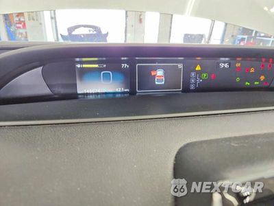 Zdjęcie 9 z 12 samochodu: 2021 TOYOTA PRIUS XLE AWD-E VIN:JTDL9MFU7M3025650 - miniatura
