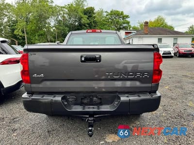 Zdjęcie 6 z 14 samochodu: 2014 TOYOTA TUNDRA SR VIN:5TFUM5F19EX059050 - miniatura