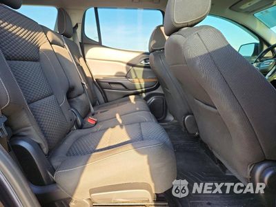 Zdjęcie 11 z 14 samochodu: 2018 GMC ACADIA SLE VIN:1GKKNKLA1JZ241013 - miniatura