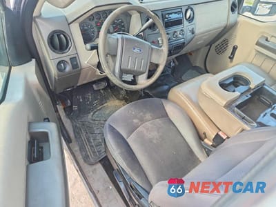 Zdjęcie 8 z 12 samochodu: 2008 FORD F250 SUPER DUTY VIN:1FTSX21558EE26758 - miniatura