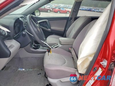 Zdjęcie 7 z 13 samochodu: 2007 TOYOTA RAV4 BASE VIN:JTMBK33V475039666 - miniatura