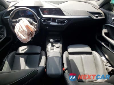 Zdjęcie 8 z 12 samochodu: 2024 BMW 228I VIN:WBA53AK04R7P51815 - miniatura