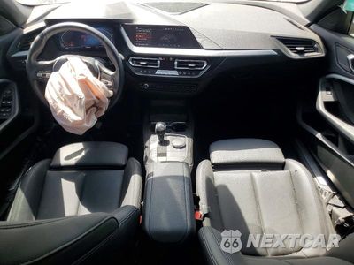 Zdjęcie 8 z 12 samochodu: 2024 BMW 228I VIN:WBA53AK04R7P51815 - miniatura