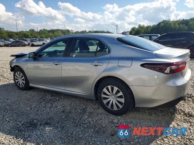 Drugie zdjęcie samochodu z przodu: 2021 TOYOTA CAMRY LE VIN:4T1C31AK9MU565609 - miniatura