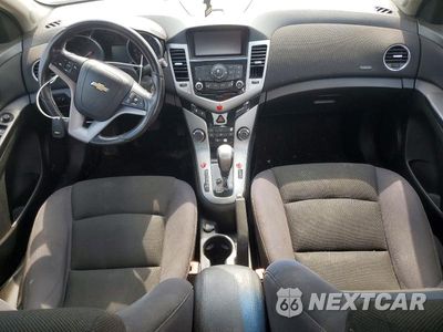 Zdjęcie 8 z 12 samochodu: 2013 CHEVROLET CRUZE LT VIN:1G1PC5SB3D7182204 - miniatura