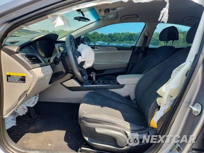 Zdjęcie 7 z 12 samochodu: 2017 HYUNDAI SONATA SE VIN:5NPE24AF7HH452648 - miniatura