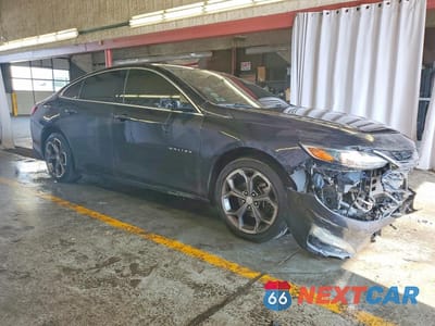 Czwarte zdjęcie samochodu z boku: 2023 CHEVROLET MALIBU LT VIN:1G1ZD5ST5PF167227 - miniatura
