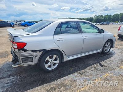 Trzecie zdjęcie samochodu z tyłu: 2011 TOYOTA COROLLA S VIN:2T1BU4EE9BC602672 - miniatura