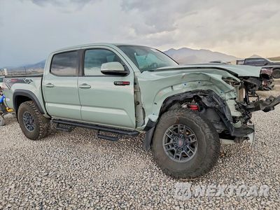 Czwarte zdjęcie samochodu z boku: 2021 TOYOTA TACOMA TRD PRO VIN:5TFCZ5AN6MX266615 - miniatura