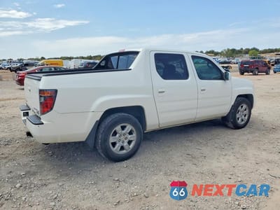 Trzecie zdjęcie samochodu z tyłu: 2006 HONDA RIDGELINE RTL VIN:2HJYK16546H509935 - miniatura