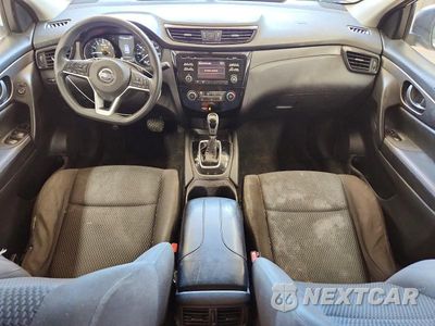 Zdjęcie 8 z 12 samochodu: 2017 NISSAN ROGUE SPORT S VIN:JN1BJ1CP5HW011897 - miniatura