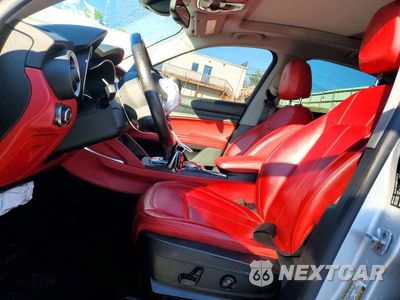 Zdjęcie 7 z 13 samochodu: 2020 ALFA ROMEO STELVIO VIN:ZASPAKAN1L7C75557 - miniatura