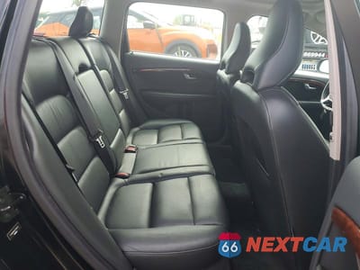 Zdjęcie 10 z 13 samochodu: 2010 VOLVO V70 3.2 VIN:YV1982BW6A1139343 - miniatura