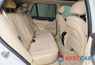 Zdjęcie 6 z 10 samochodu: 2015 BMW X5 XDRIVE35I VIN:5UXKR0C54F0K59653 - miniatura