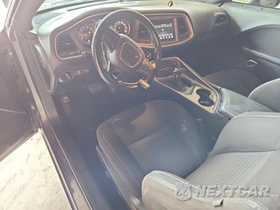 Zdjęcie 8 z 12 samochodu: 2019 DODGE CHALLENGER R/T VIN:2C3CDZBT8KH705158 - miniatura