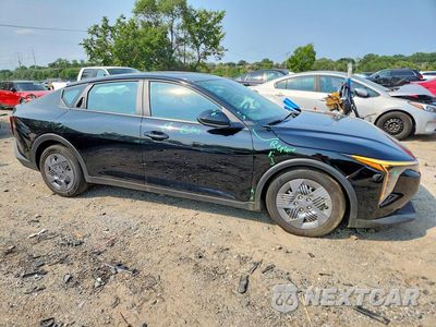 Czwarte zdjęcie samochodu z boku: 2025 KIA K4 LX VIN:3KPFT4DE3SE246985 - miniatura