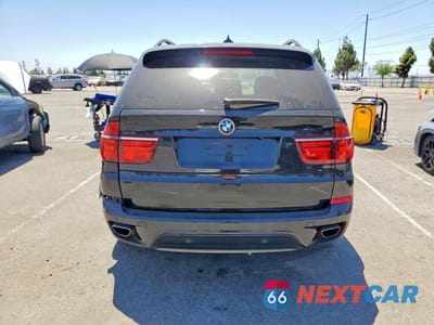 Zdjęcie 6 z 13 samochodu: 2011 BMW X5 XDRIVE50I VIN:5UXZV8C55BL418892 - miniatura