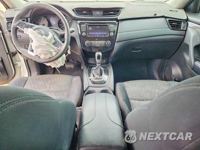Zdjęcie 8 z 14 samochodu: 2018 NISSAN ROGUE S VIN:5N1AT2MT1JC713271 - miniatura