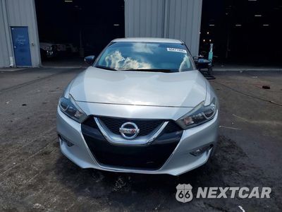 Piąte zdjęcie samochodu w środku: 2018 NISSAN MAXIMA 3.5 SV VIN:1N4AA6AP9JC378405 - miniatura